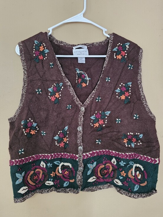 Christopher & Banks Sweaters - Christopher & Banks Vintage Hand Embroidered Floral Knit Vest M